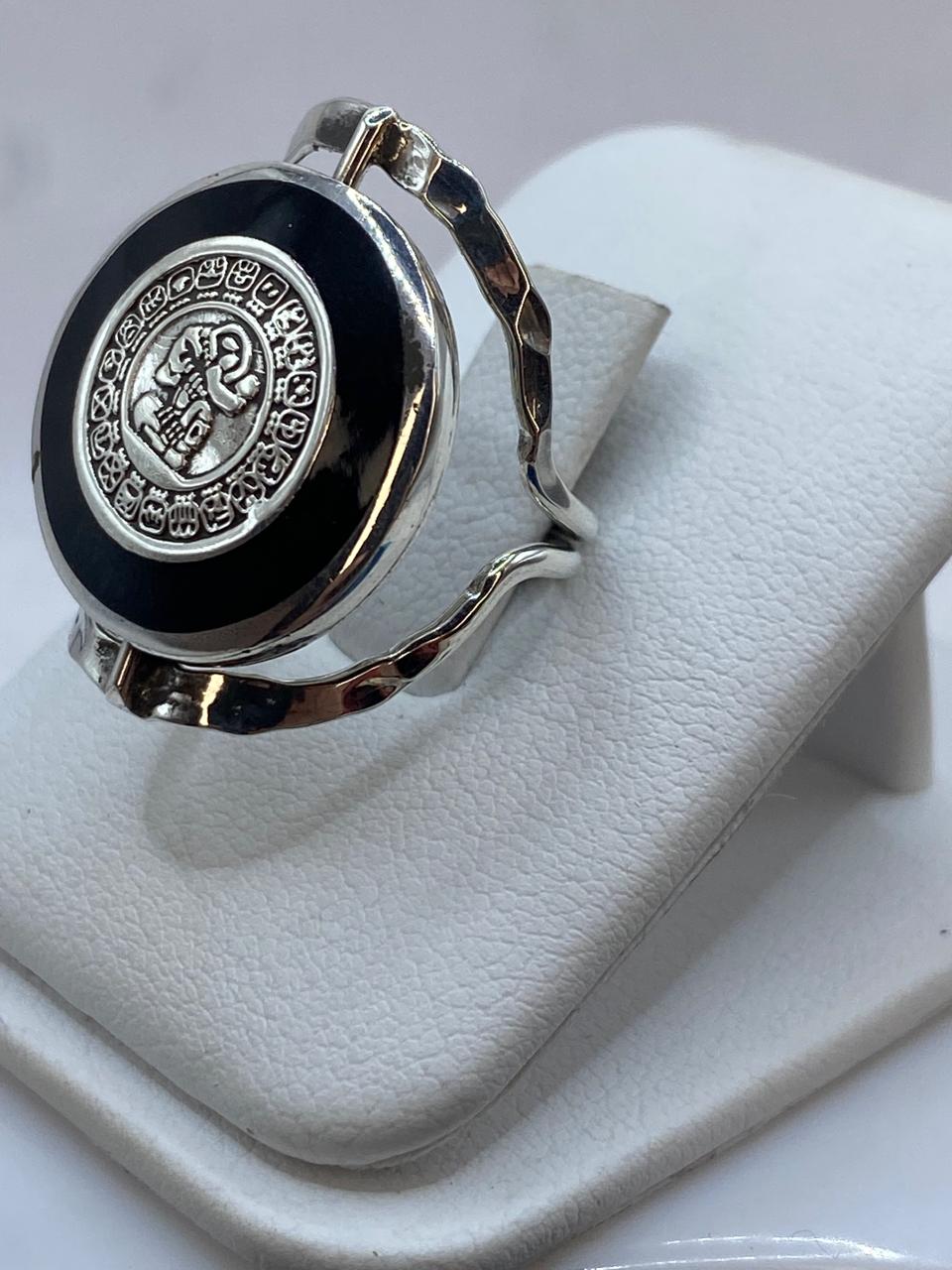 Anillo Doble Vista Calendario Azteca en Plata .925 Diseño Giratorio, vista lateral