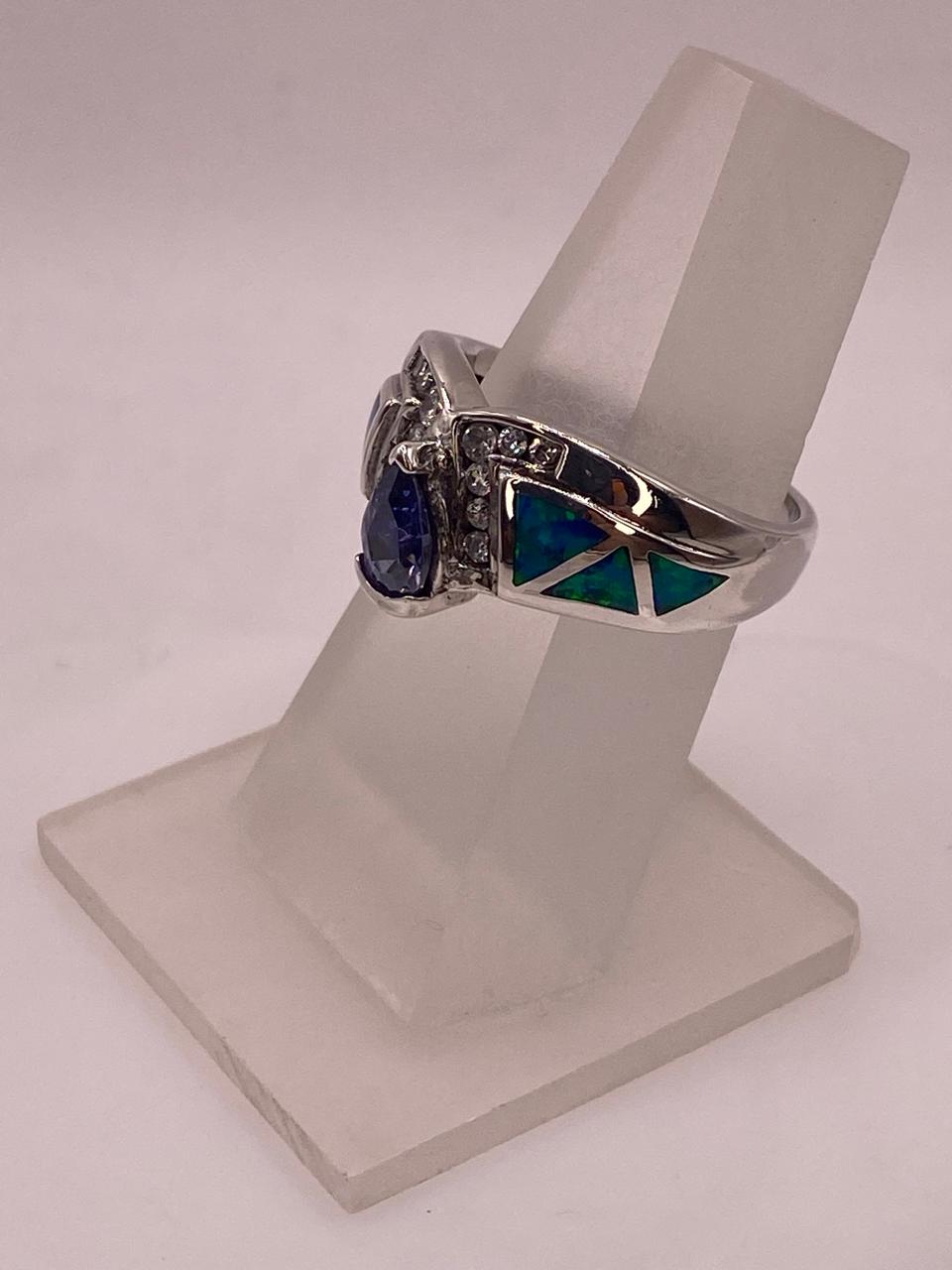 Anillo Elegante de Plata 925 con Ópalo de Fuego y Zirconia, vista frontal