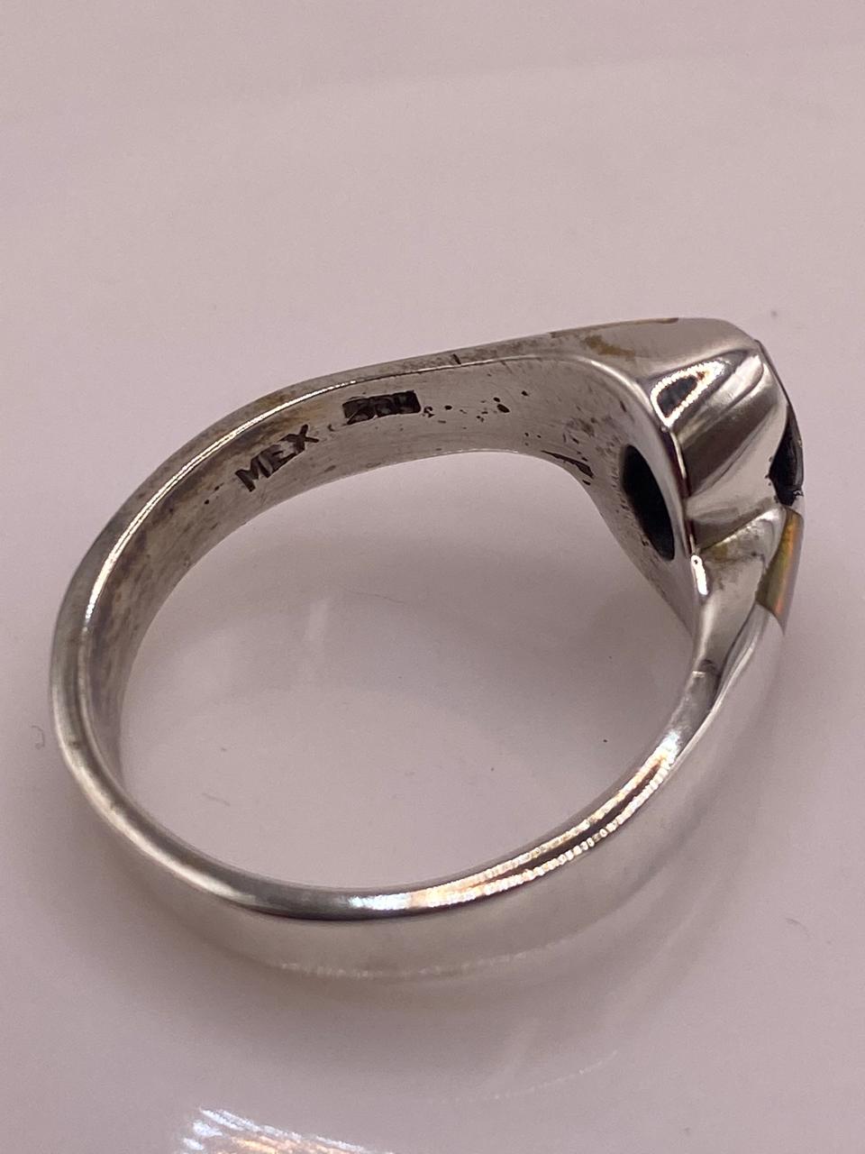 Anillo Elegante de Plata 950con Ópalo de Fuego y Zirconia, sello de autenticidad Plata Ley .925