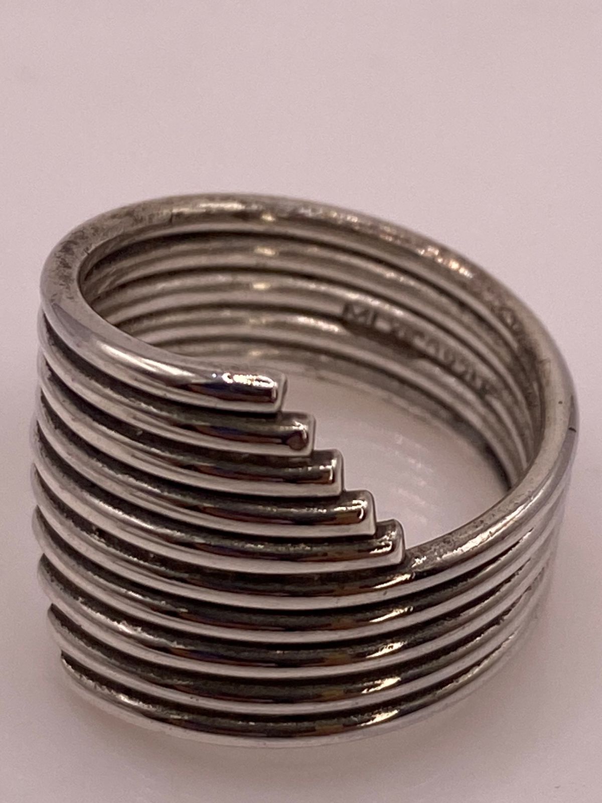 Anillo Envolvente de Barras Lisas en Plata .925, sello de autenticidad Plata Ley .925