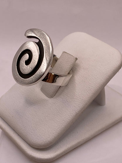 Anillo Espiral Ajustable de Plata Ley .925, vista frontal
