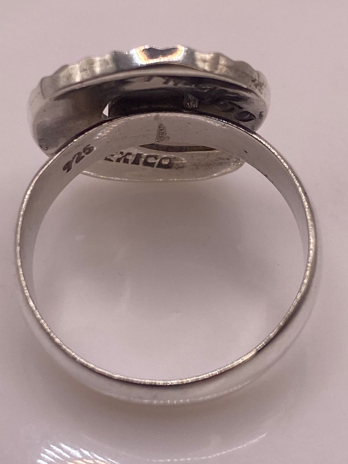 Anillo Espiral de Plata 925 con Ópalo de Fuego, sello de autenticidad Plata Ley .925