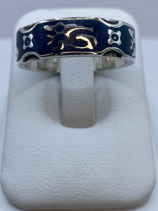 Anillo de Figura Orgánica en Turquesa y Plata .925 — ángulo diagonal