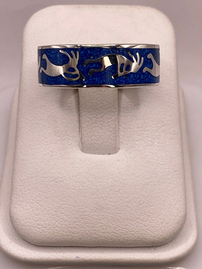 Anillo Figuras Zoomorfas con Piedra Azul Incrustada de Plata .925 — ángulo diagonal
