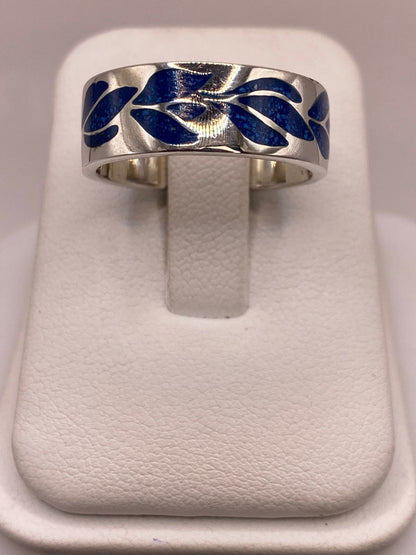 Anillo Floral Azul de Plata .925 con Incrustaciones, vista de detalle