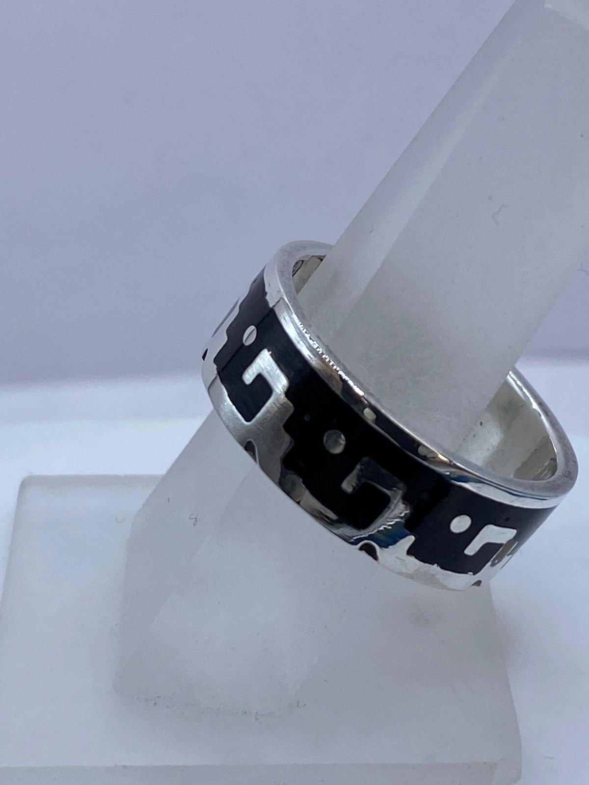 Anillo Forma de Olas en Plata .925 con Obsidiana Negra, sello de autenticidad Plata Ley .925