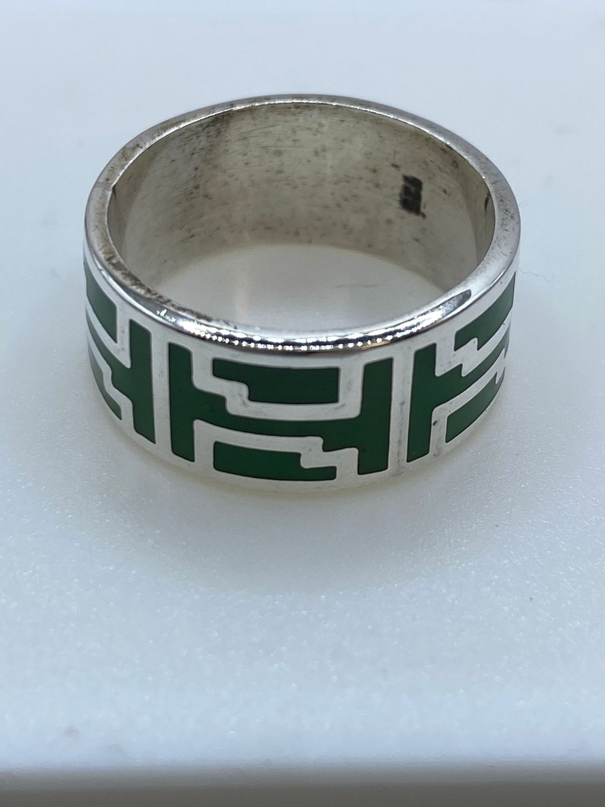 Anillo Geometría Ancestral de Plata .925 con Malaquita, sello de autenticidad Plata Ley .925