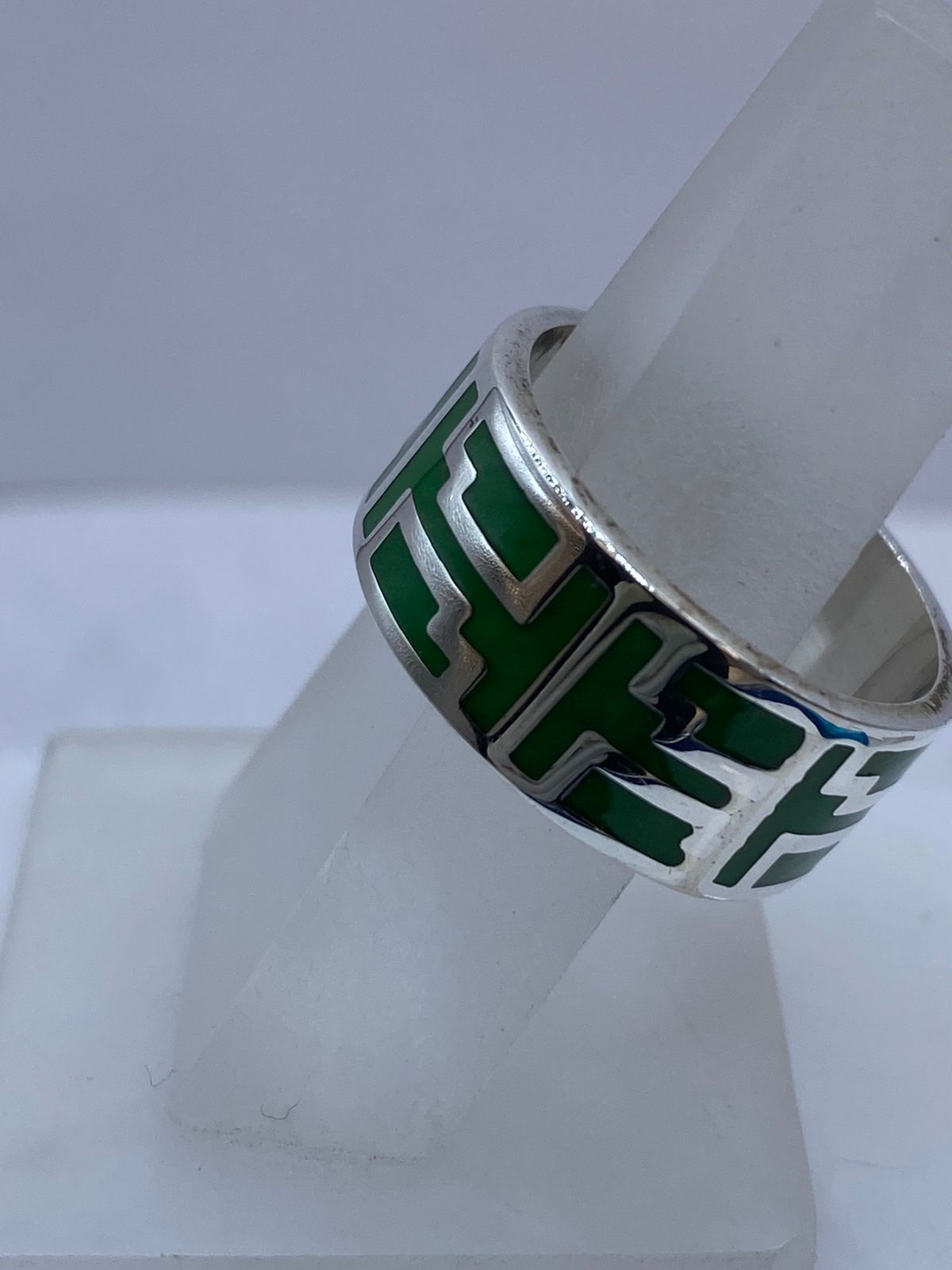 Anillo Geometría Ancestral de Plata .925 con Malaquita, vista frontal