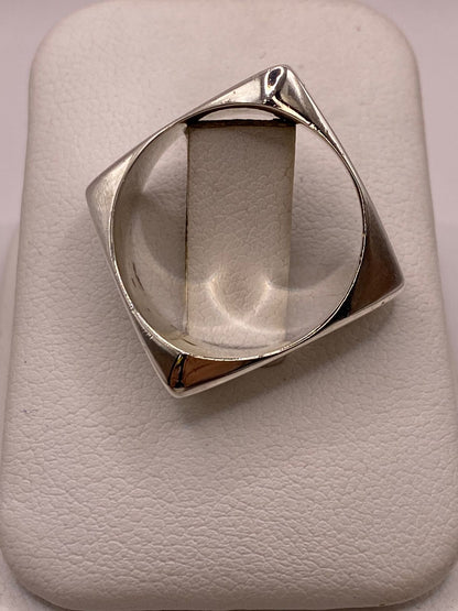Anillo Geométrico Cuadrado de Plata Ley .925, sello de autenticidad Plata Ley .925