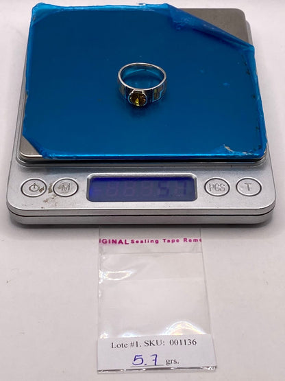 Anillo Geométrico con Ópalo de Fuego y Zirconia Amarilla en Plata .950, peso en gramos (báscula)