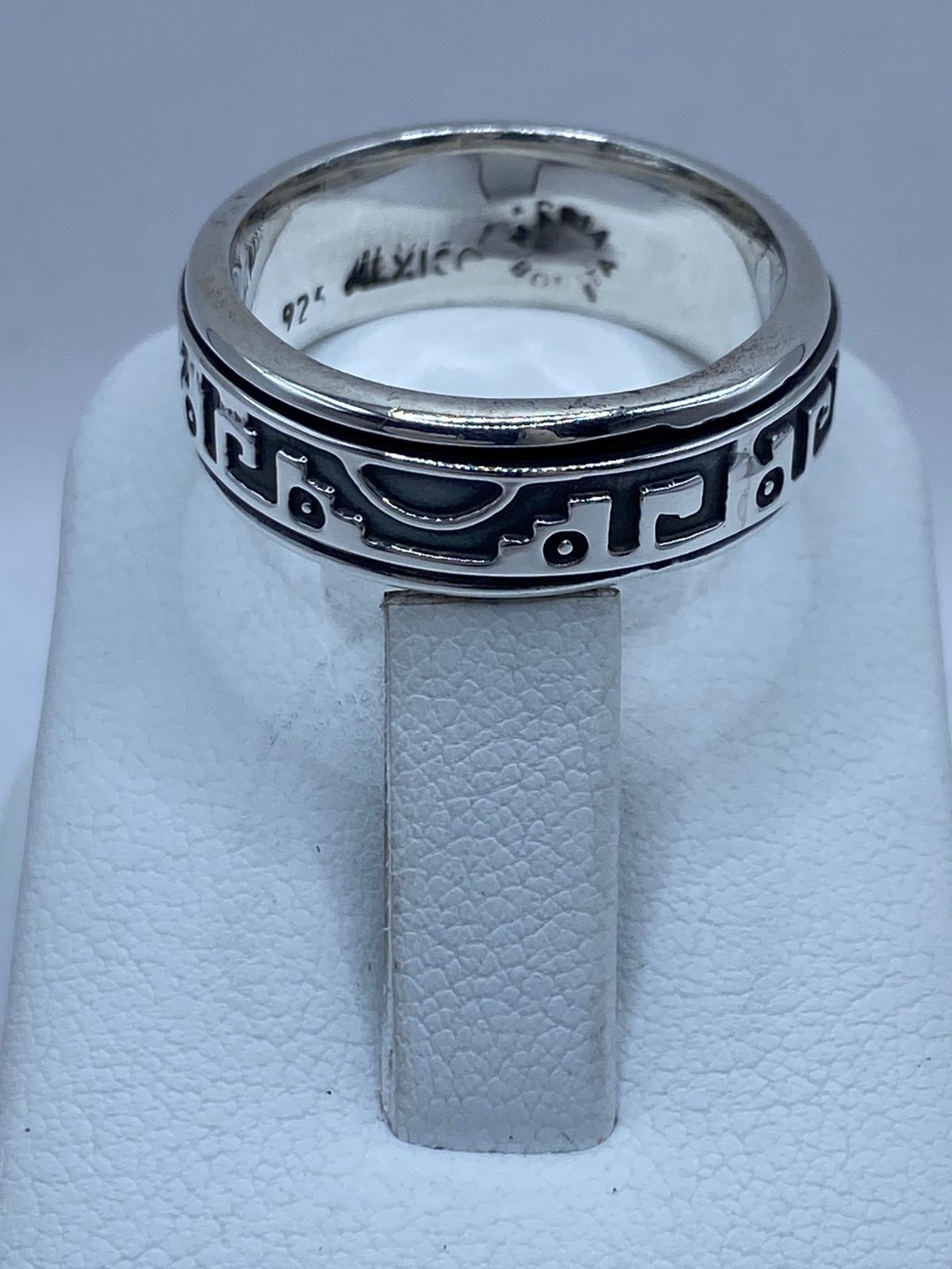 Anillo Giratorio Diseño Geométrico Abstracto en Plata 925, sello de autenticidad Plata Ley .925