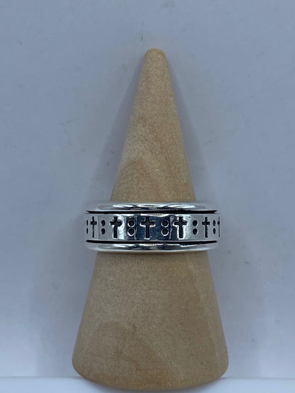 Anillo Giratorio de Plata 925 con Diseño de Cruces — vista lateral