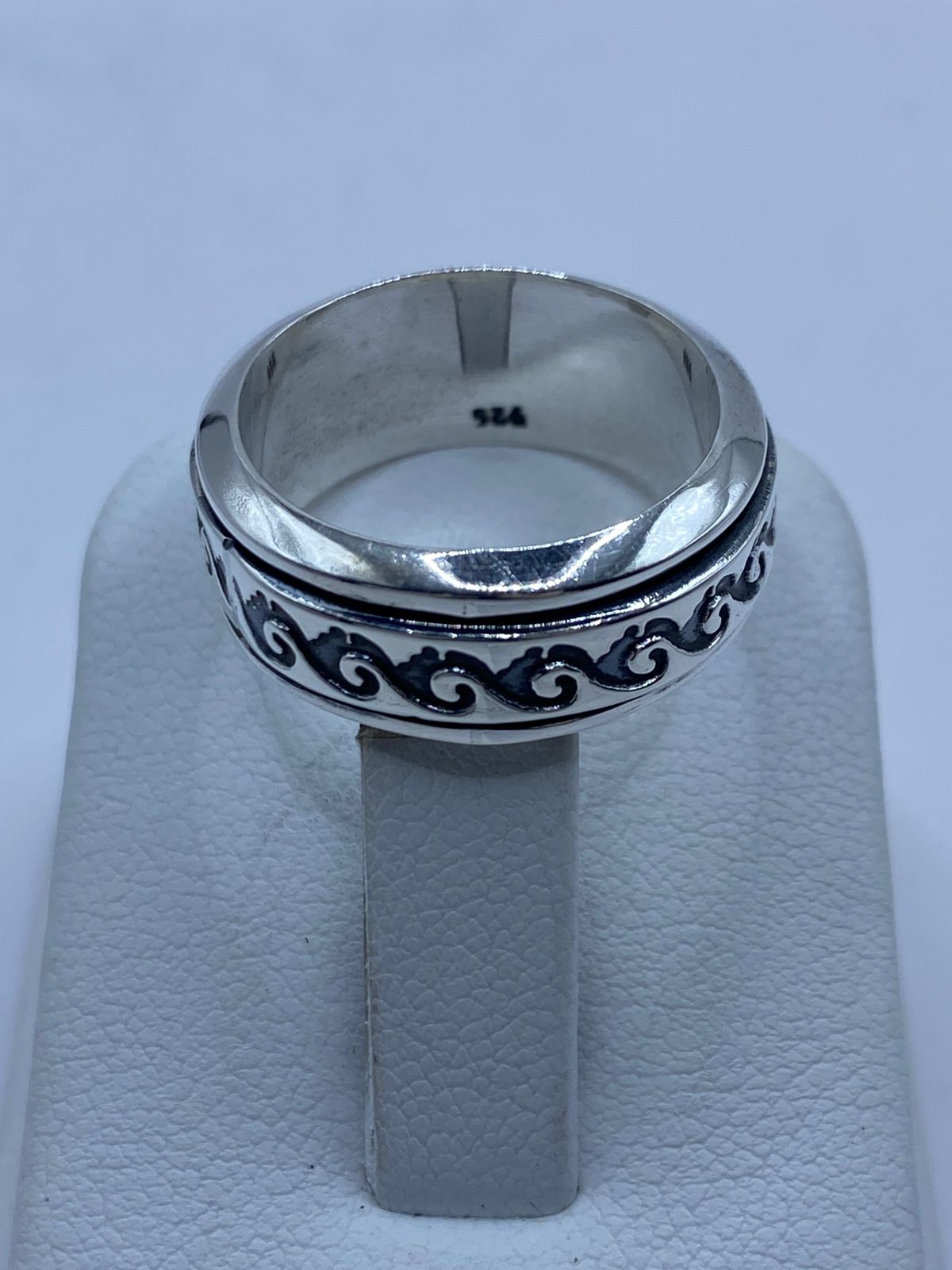 Anillo Giratorio de Plata 925 con Diseño de Olas Clásicas , sello de autenticidad Plata Ley .925