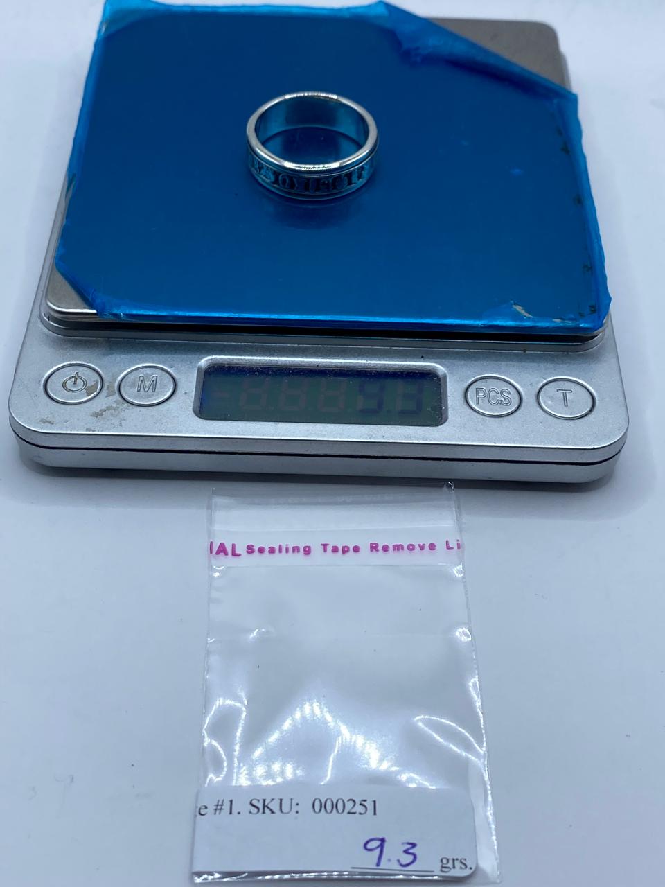 Anillo Giratorio de Plata Esterlina 925 con Símbolos de la Suerte, peso en gramos (báscula)
