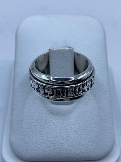 Anillo Giratorio de Plata Esterlina 925 con Símbolos de la Suerte, vista lateral