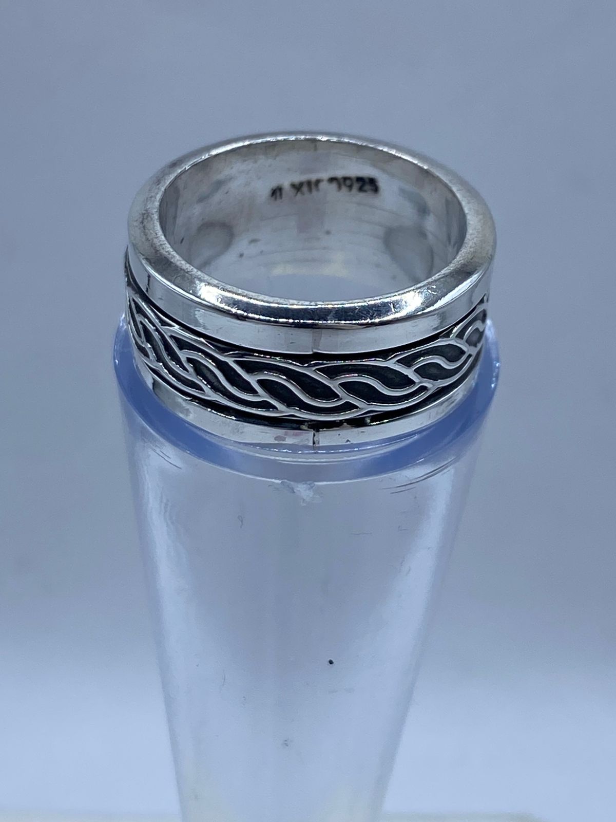 Anillo Giratorio de Plata 925 con Diseño de Cadena Entrelazada, sello de autenticidad Plata Ley .925