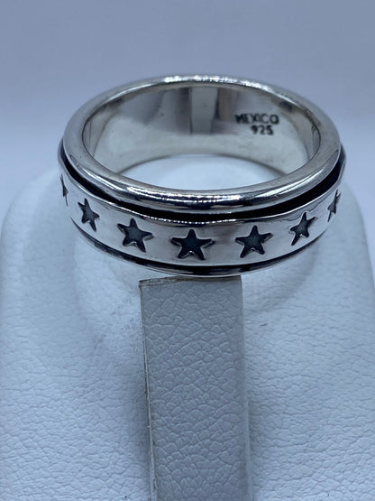 Anillo Giratorio de Plata 925 con Diseño de Estrellas, vista frontal