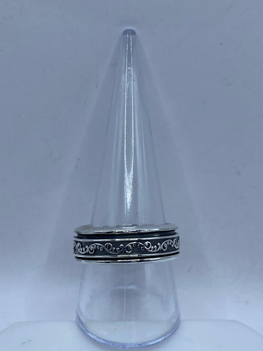 Anillo Giratorio de Plata 925 con Diseño Floral Clásico, vista frontal