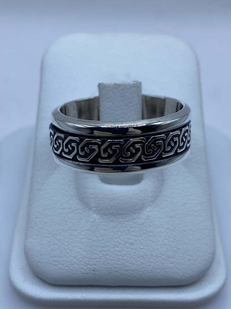 Anillo Giratorio de Plata 925 con Diseño Geométrico Clásico, vista lateral