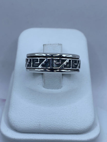 Anillo Giratorio de Plata 925 con Diseño Geométrico Moderno – Estilo Urbano Elegante , vista frontal