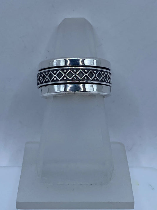 Anillo Giratorio de Plata 925 con Diseño Geométrico de Rombos — vista lateral