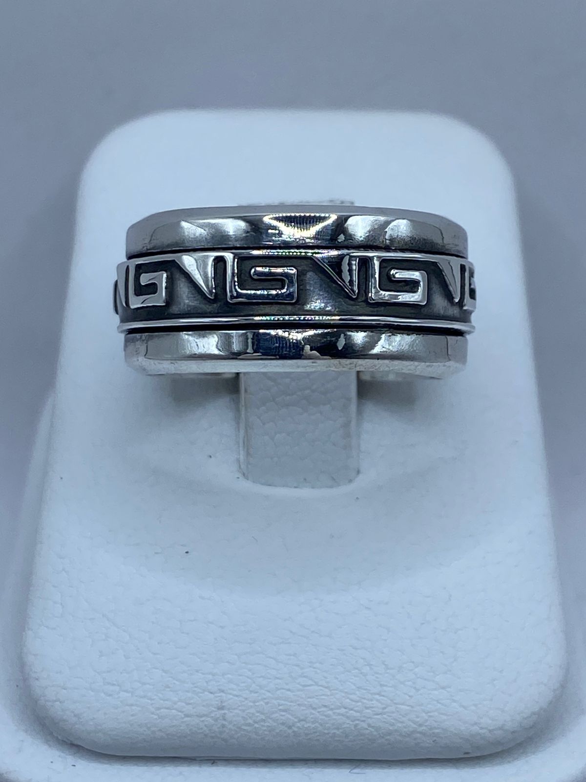 Anillo Giratorio de Plata 925 con Diseño Greca Clásico, vista lateral
