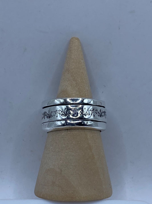 Anillo Giratorio de Plata 925 con Diseño de Hoja de Maple