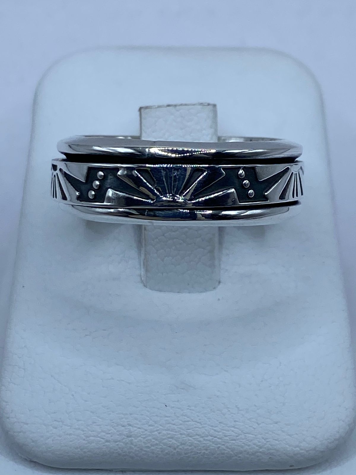 Anillo Giratorio de Plata .925 con Diseño Sol Naciente