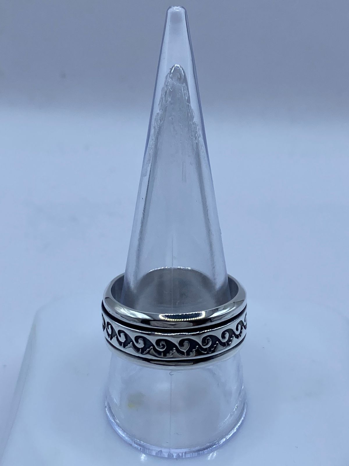 Anillo Giratorio de Plata 925 con Diseño de Olas, vista lateral