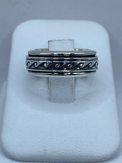 Anillo Giratorio de Plata 925 con Diseño de Olas, peso en gramos (báscula)