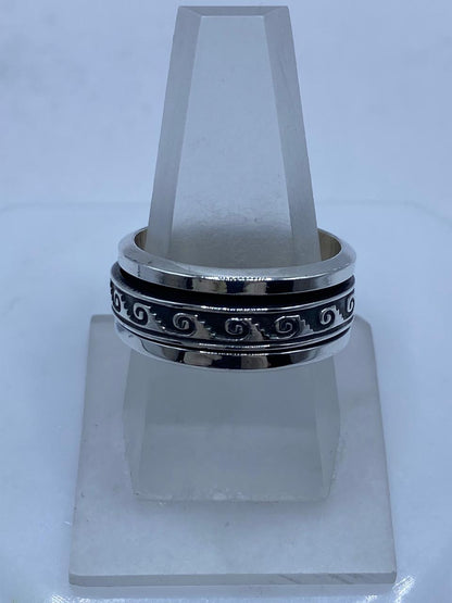 Anillo Giratorio de Plata 925 con Diseño de Olas, vista frontal