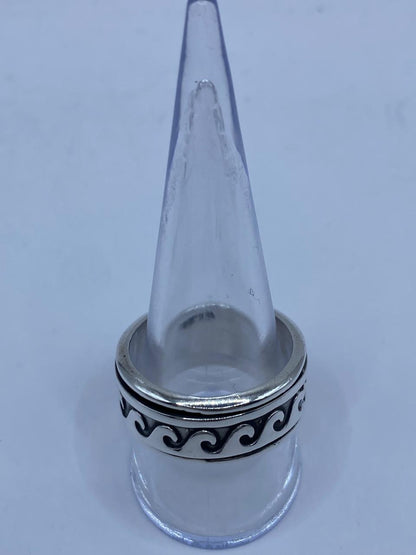 Anillo Giratorio de Plata 925 con Diseño de Olas