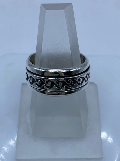 Anillo Giratorio de Plata .925 con Diseño de Olas — vista lateral