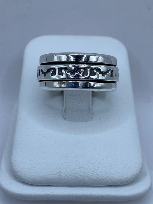 Anillo Giratorio de Plata 925 con Diseño Tribal Calado