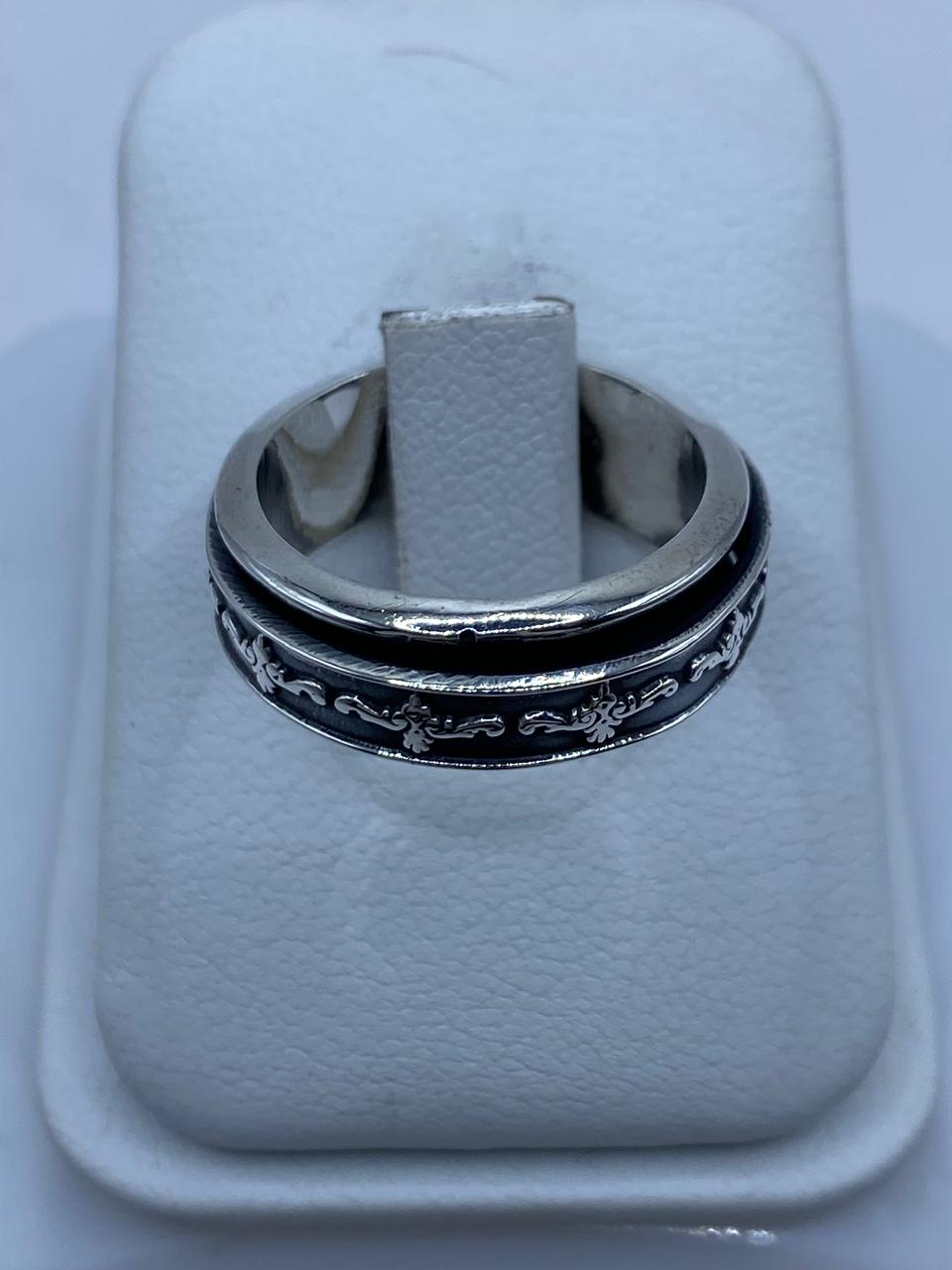 Anillo Giratorio de Plata 925 con Diseño Floral Clásico, vista frontal