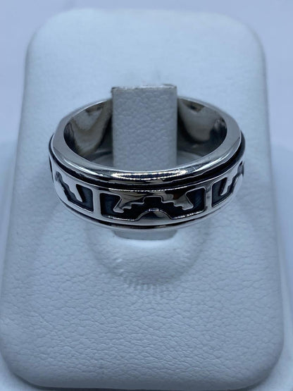 Anillo Giratorio de Plata 925 con Diseño Geométrico Abstracto — vista lateral