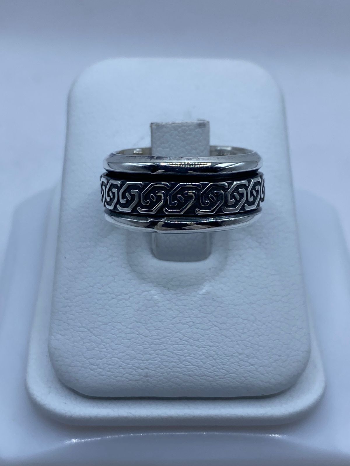 Anillo Giratorio de Plata 925 con Diseño Greca Clásica, vista frontal