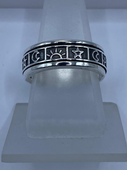 Anillo Giratorio de Plata 925 con Diseño Sol, Luna y Estrell, peso en gramos (báscula)