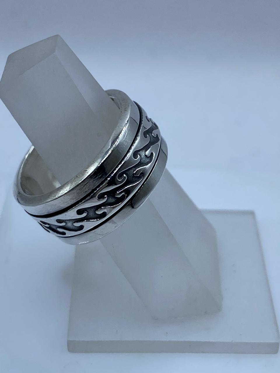 Anillo Giratorio Plata .925 “diseño Tribal Abstracto, vista lateral