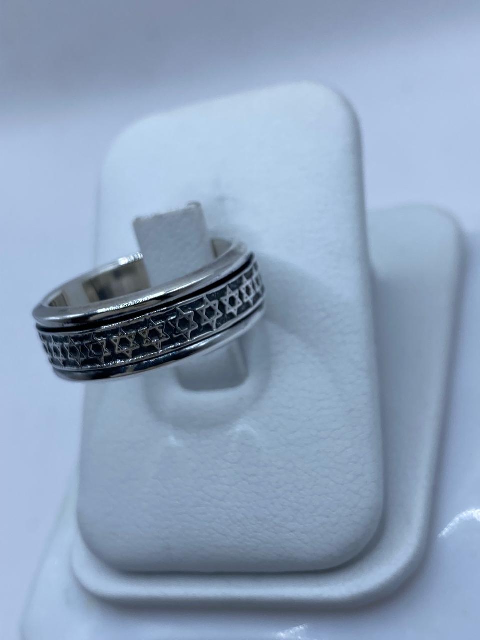Anillo Giratorio de Plata 925 con Estrellas de David, vista lateral