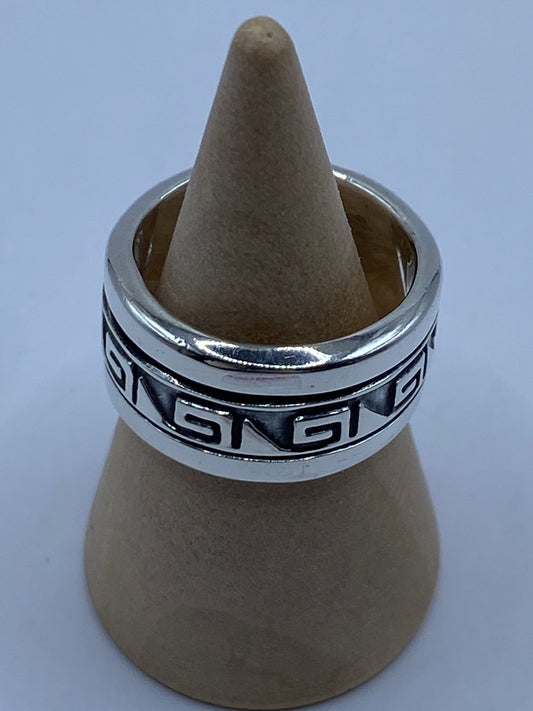 Anillo Giratorio de Plata 925 con Greca Geométrica — vista lateral