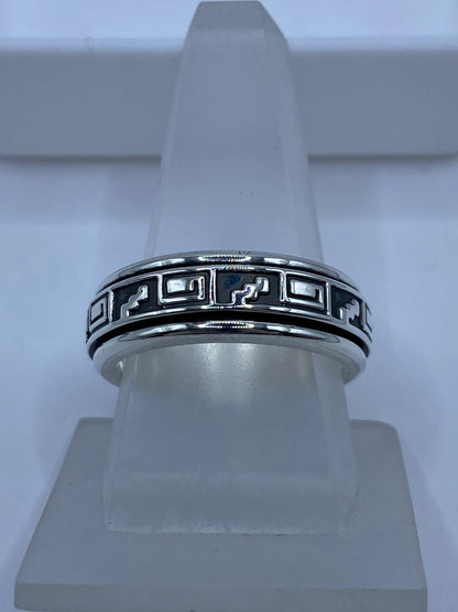 Anillo Giratorio de Plata 925 con Greca Prehispánica, vista frontal