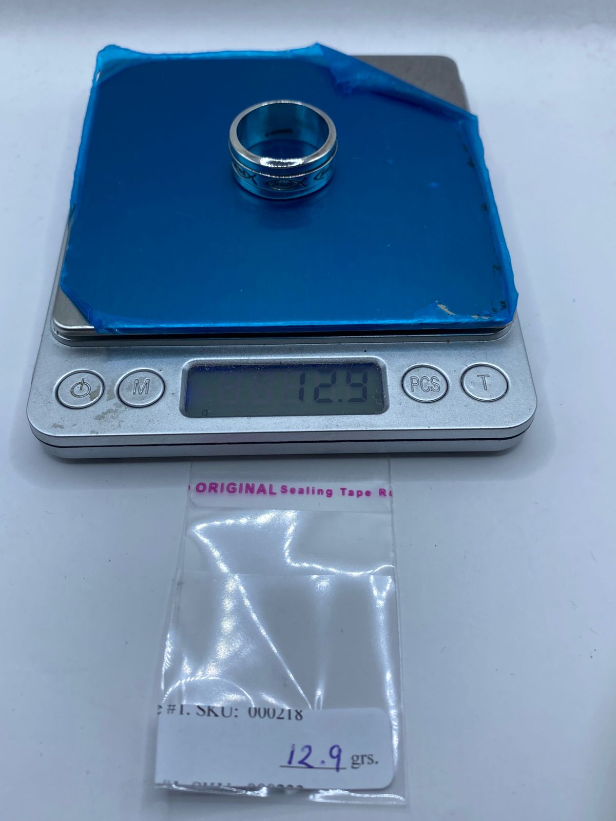 Anillo Giratorio de Plata 925 con Símbolo Ichthys y Nombre de Jesús, peso en gramos (báscula)