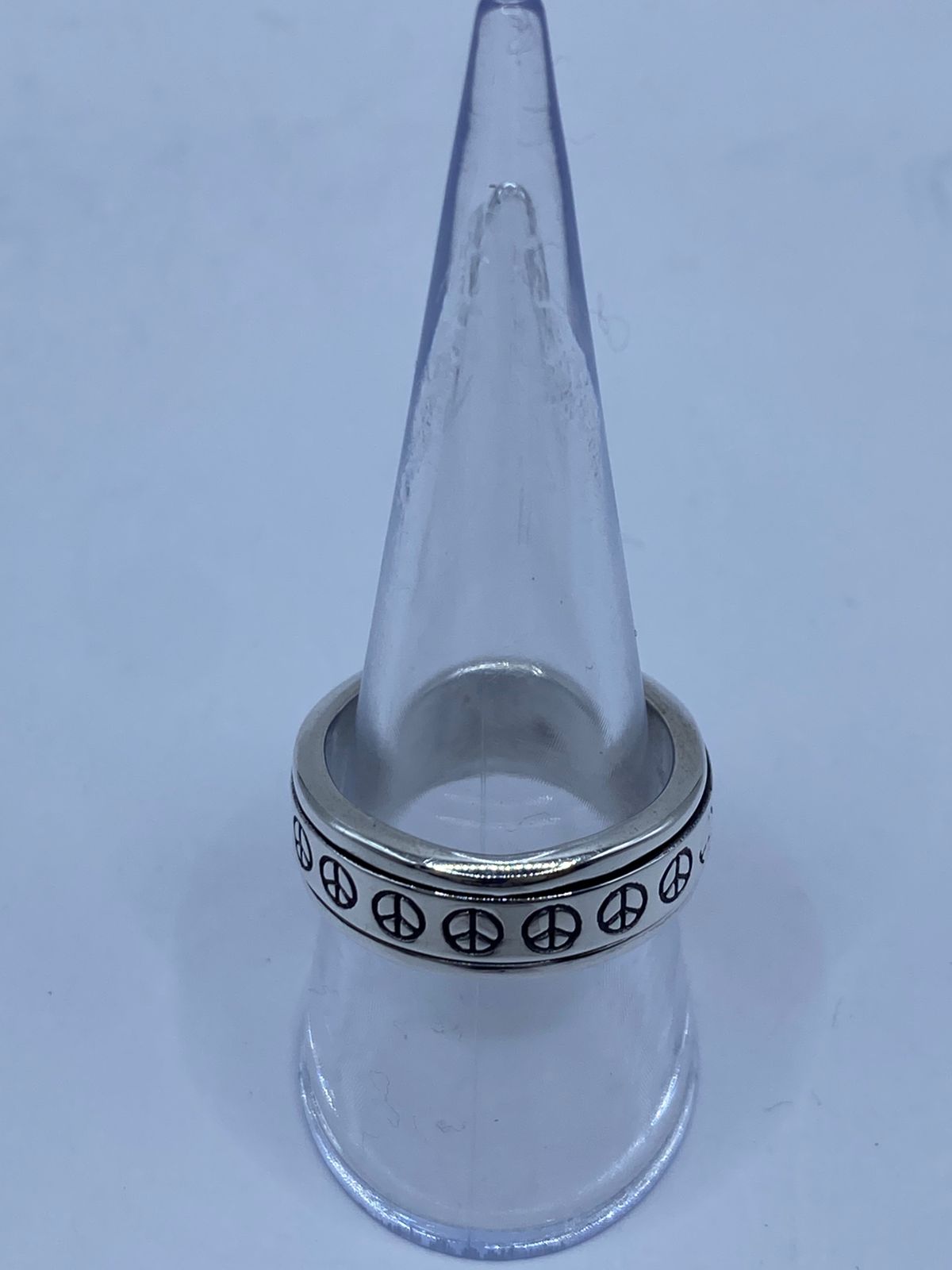 Anillo Giratorio de Plata 925 con Símbolos de Paz — vista lateral