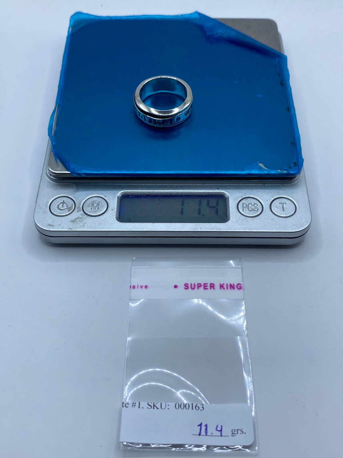 Anillo Giratorio de Plata 925 con Símbolos de la Suerte, vista de detalle