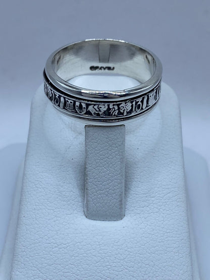 Anillo Giratorio de Plata 925 con Símbolos de la Suerte, vista lateral