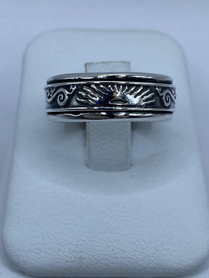 Anillo Giratorio de Plata 925 con Sol Naciente, vista lateral