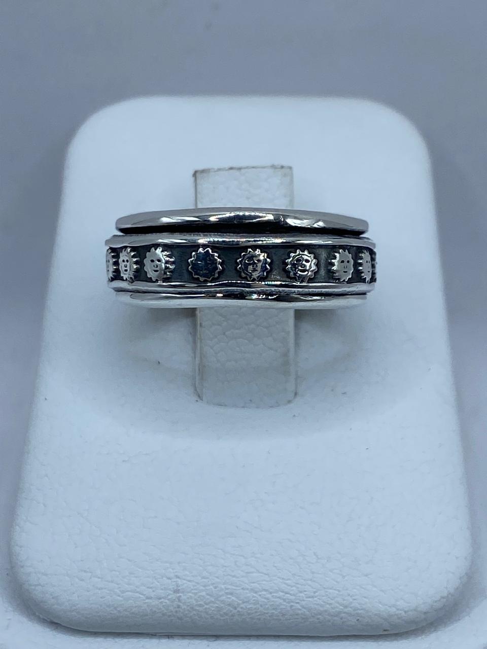 Anillo Giratorio de Soles en Plata 925 — vista lateral