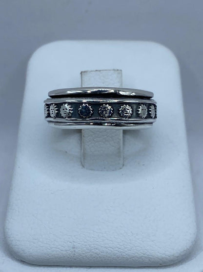 Anillo Giratorio de Soles en Plata 925 — vista lateral