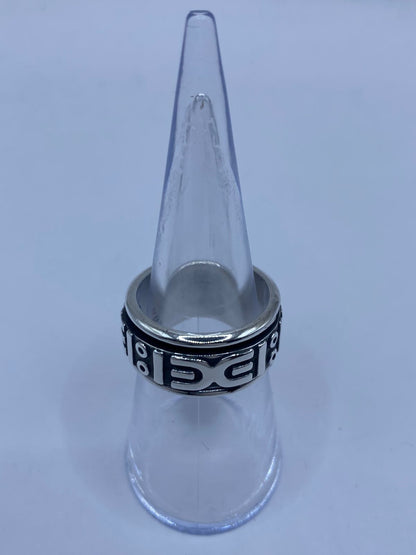 Anillo Giratorio de Plata 925 con Diseño Geométrico Abstracto — vista lateral